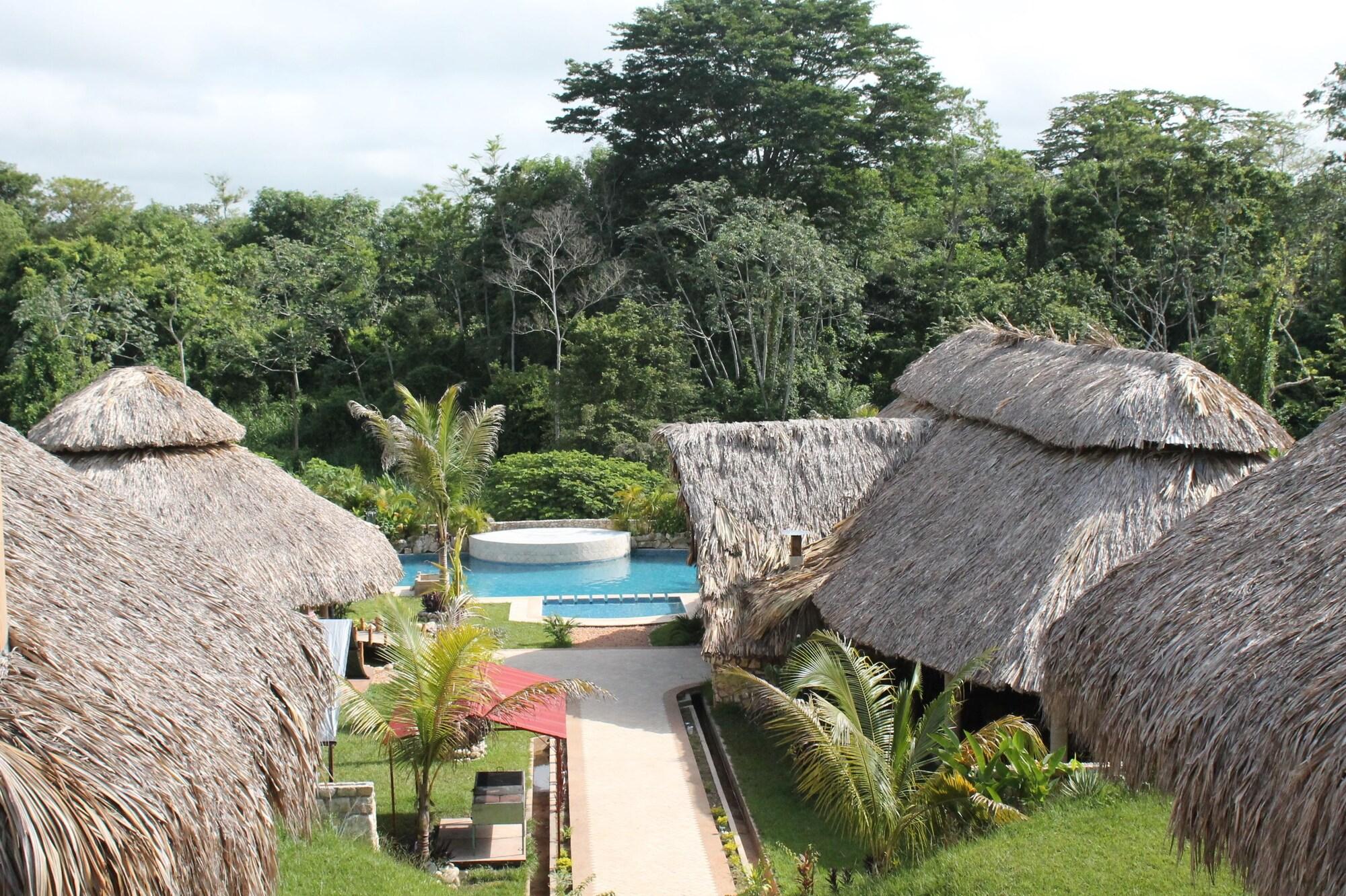 Axkan Palenque, Shows En Vivo & Gastronomia Mar Y Tierra & Travel Agency Exterior foto